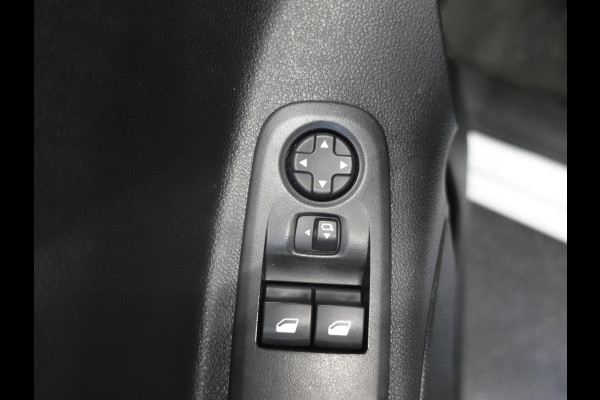 Opel Combo 1.5D L1H1 130pk Automaat Edition Apple Carplay / Android Auto Trekhaak Airco Cruise control Stuurverwarming