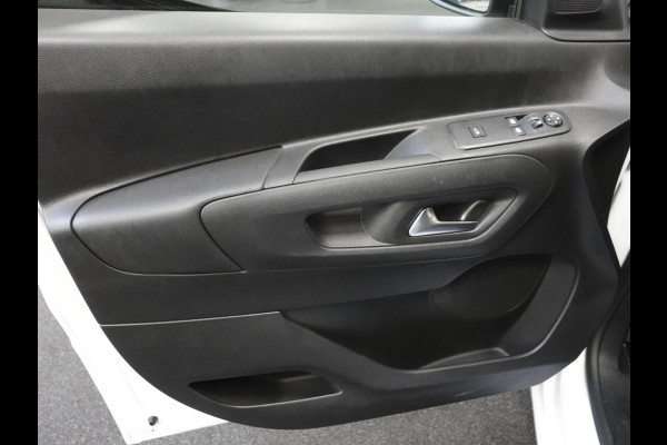 Opel Combo 1.5D L1H1 130pk Automaat Edition Apple Carplay / Android Auto Trekhaak Airco Cruise control Stuurverwarming