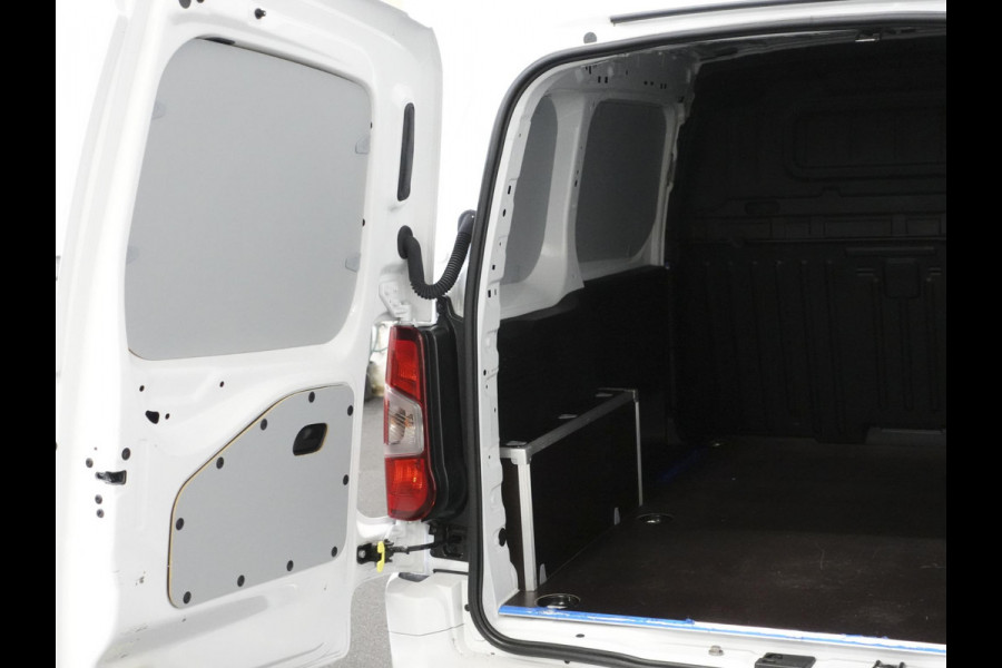 Opel Combo 1.5D L1H1 130pk Automaat Edition Apple Carplay / Android Auto Trekhaak Airco Cruise control Stuurverwarming
