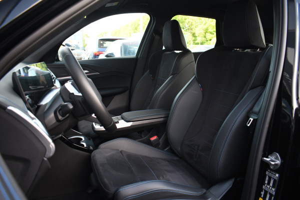 BMW X1 xDrive25e M-Sport Trekhaak Premium ACC-voorbereiding 18inch Camera AC-Snelladen