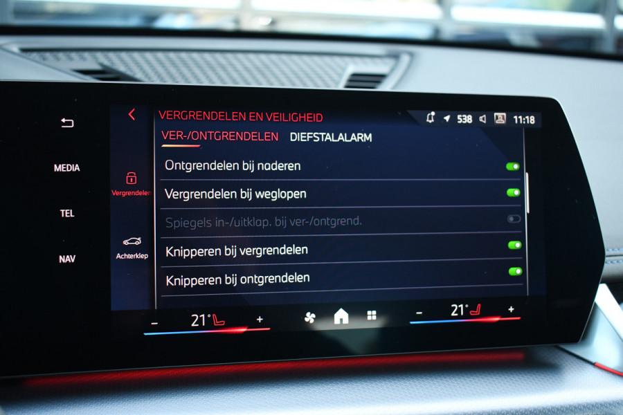 BMW X1 xDrive25e M-Sport Trekhaak Premium ACC-voorbereiding 18inch Camera AC-Snelladen