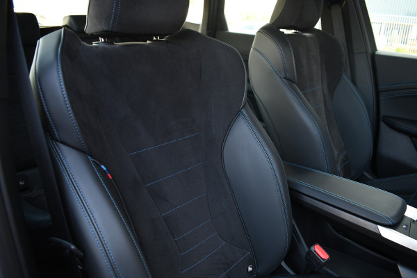 BMW X1 xDrive25e M-Sport Trekhaak Premium ACC-voorbereiding 18inch Camera AC-Snelladen