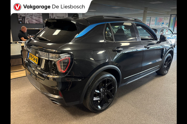 Lynk & Co 01 1.5 / Pano / Navigatie / Camera / Infinity / memory / Elek. klep / Apple carplay