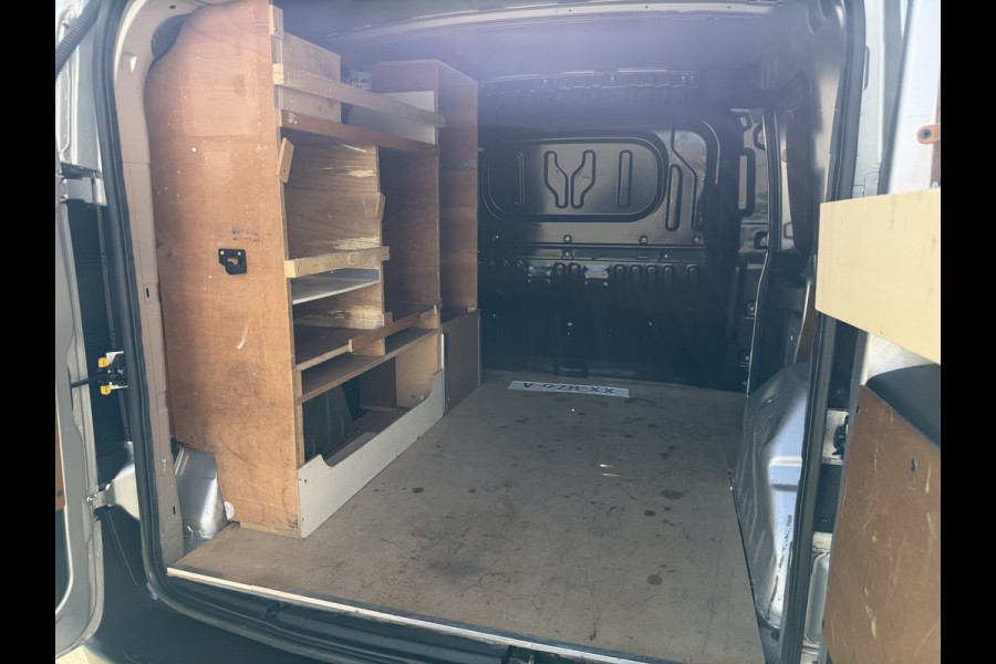 Fiat Doblò Cargo 1.3 MJ L1H1 Actual / vaste prijs rijklaar € 6950 ex btw / lease vanaf € 117 / euro 6 / bpm vrij / airco / trekhaak / schuifdeur / zilver metallic !