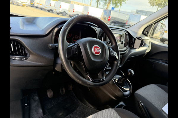Fiat Doblò Cargo 1.3 MJ L1H1 Actual / vaste prijs rijklaar € 6950 ex btw / lease vanaf € 117 / euro 6 / bpm vrij / airco / trekhaak / schuifdeur / zilver metallic !