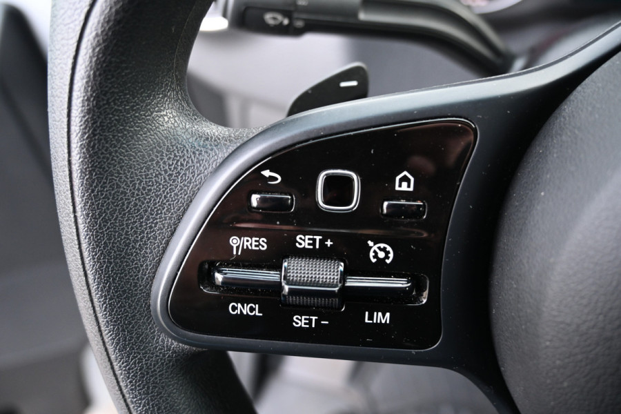 Mercedes-Benz Sprinter 315 CDI L1H1 RWD 10.25 inch MBUX met navigatie en camera, Trekhaak