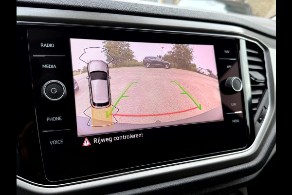 Volkswagen T-Roc 1.0 TSI Style Camera, App Connect, Elek.Achterklep, Trekhaak