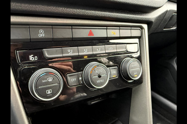 Volkswagen T-Roc 1.0 TSI Style Camera, App Connect, Elek.Achterklep, Trekhaak