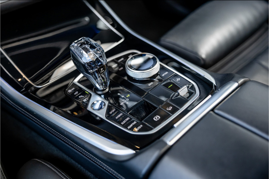 BMW X5 xDrive45e High Executive - M Sport | Panorama | Swarovski | H&K | Stoelkoeling | Elek. Trekhaak