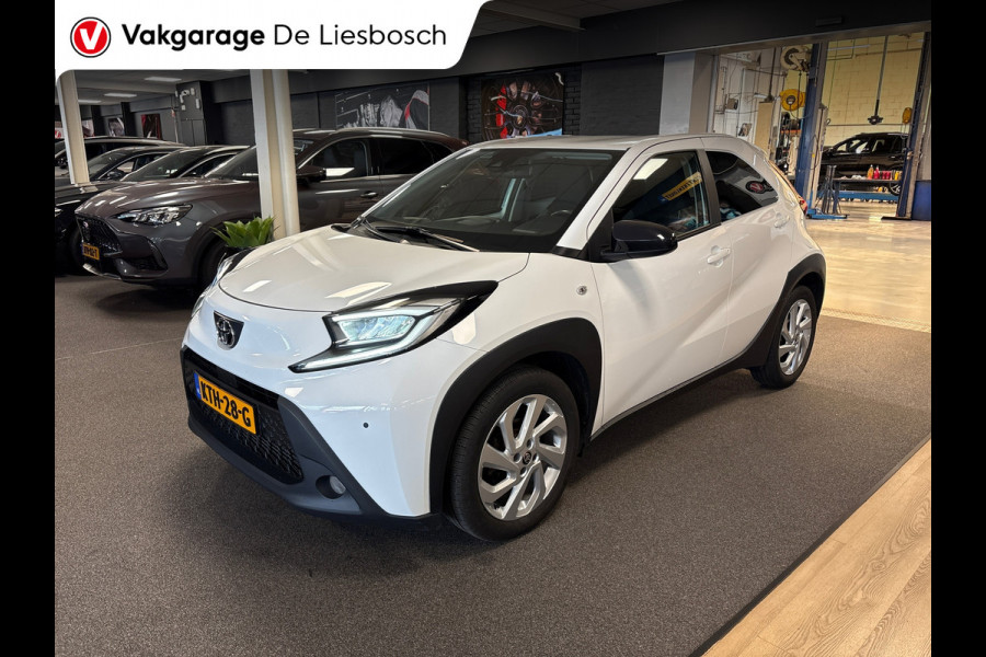 Toyota Aygo X 1.0 VVT-i MT Play /clima/stoelverw / camera/cruisec /pdc/apple/boeken