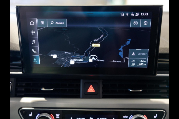 Audi A4 Avant 35 TFSI Advanced Edition / 150pk / Panorama dak / Leder / Stoelverwarming /