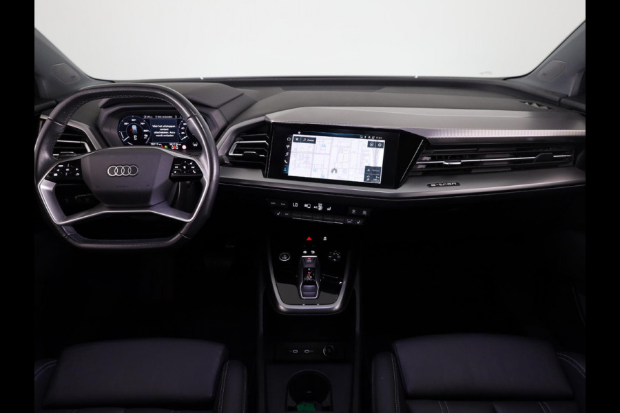 Audi Q4 e-tron 40 Launch edition Advanced Plus 77 kWh 204pk | Panoramadak | Trekhaak | Lederen bekleding | Apple Carplay/Android Auto | Cruise control adaptief | Warmtepomp |