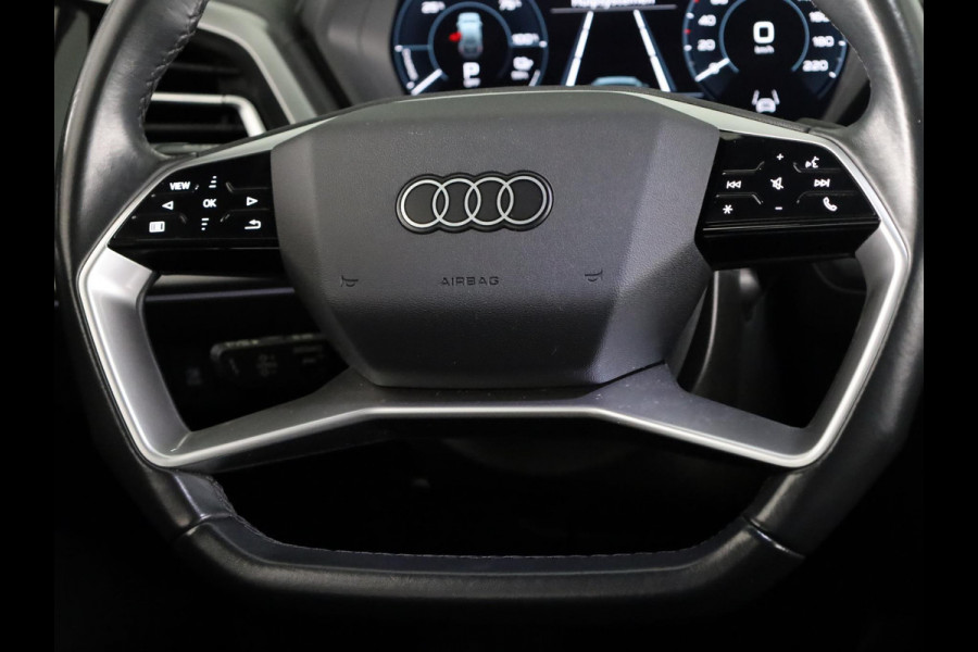 Audi Q4 e-tron 40 Launch edition Advanced Plus 77 kWh 204pk | Panoramadak | Trekhaak | Lederen bekleding | Apple Carplay/Android Auto | Cruise control adaptief | Warmtepomp |
