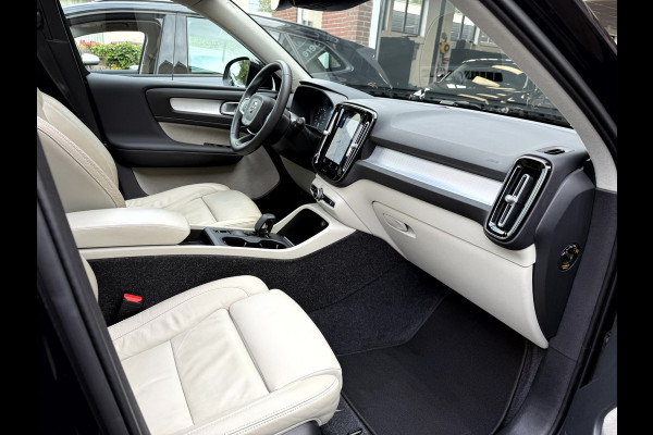 Volvo XC40 1.5 T4 Recharge Inscription Panoramadak, Leer, 18''Lmv