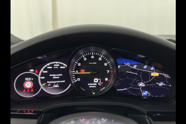 Porsche Cayenne Coupé 3.0 E-Hybrid Platinum Edition (Plug-In) {SoH-100%} Aut. *PANO | LEATHER | FULL-LED | BOSE-SURROUND | MEMORY-PACK | TOPVIEW | SPORTSEATS | DAB | NAVI-FULLAMP | PRIVACY-GLASS | SHIFTPADDLES | TOWBAR | 22''ALU*
