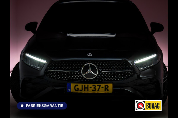 Mercedes-Benz A-Klasse 250 e Star Edition AMG Line Night Facelift | Adap. Cruise | Stoelverw. | Sfeerverlichting | Navigatie | App. connect | Camera, Dodehoek waarschuwing, All season banden