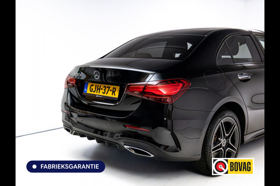 Mercedes-Benz A-Klasse 250 e Star Edition AMG Line Night Facelift | Adap. Cruise | Stoelverw. | Sfeerverlichting | Navigatie | App. connect | Camera, Dodehoek waarschuwing, All season banden