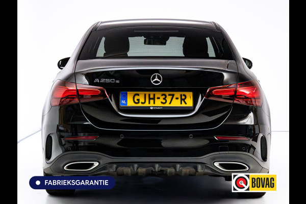 Mercedes-Benz A-Klasse 250 e Star Edition AMG Line Night Facelift | Adap. Cruise | Stoelverw. | Sfeerverlichting | Navigatie | App. connect | Camera, Dodehoek waarschuwing, All season banden