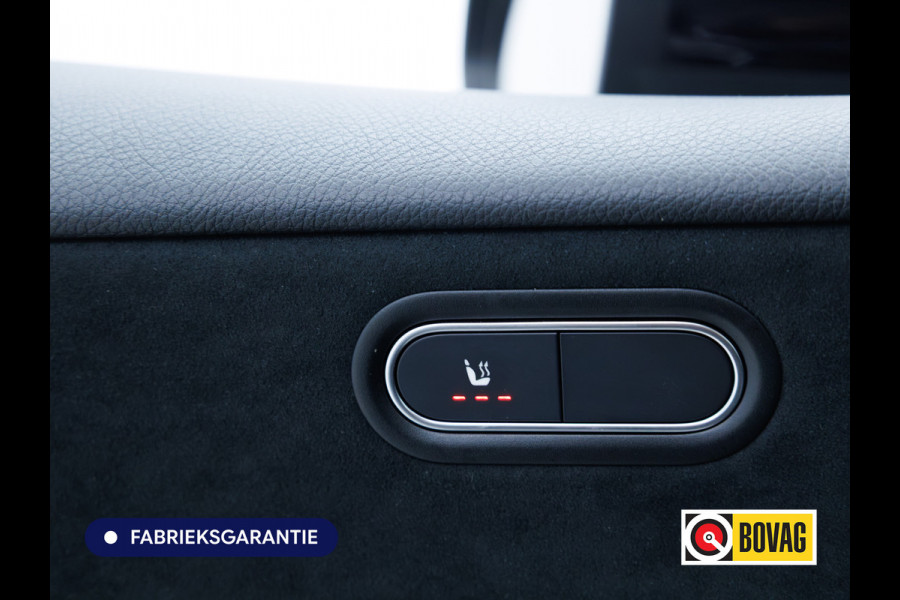 Mercedes-Benz A-Klasse 250 e Star Edition AMG Line Night Facelift | Adap. Cruise | Stoelverw. | Sfeerverlichting | Navigatie | App. connect | Camera, Dodehoek waarschuwing, All season banden