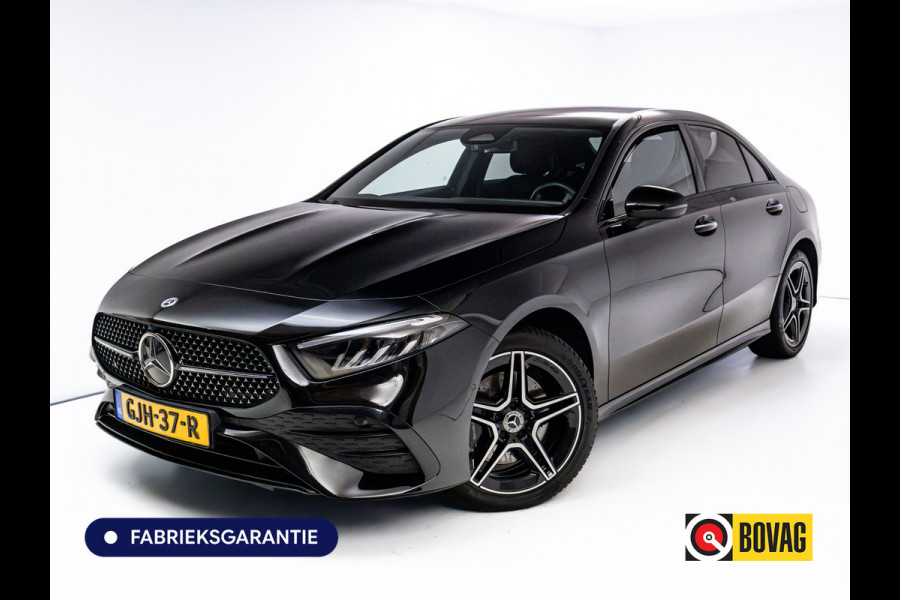 Mercedes-Benz A-Klasse 250 e Star Edition AMG Line Night Facelift | Adap. Cruise | Stoelverw. | Sfeerverlichting | Navigatie | App. connect | Camera, Dodehoek waarschuwing, All season banden
