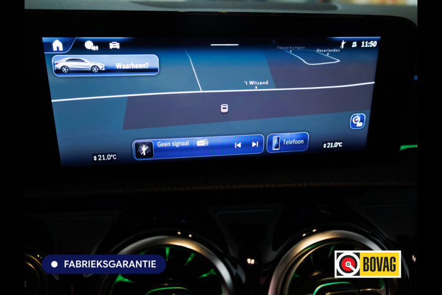 Mercedes-Benz A-Klasse 250 e Star Edition AMG Line Night Facelift | Adap. Cruise | Stoelverw. | Sfeerverlichting | Navigatie | App. connect | Camera, Dodehoek waarschuwing, All season banden