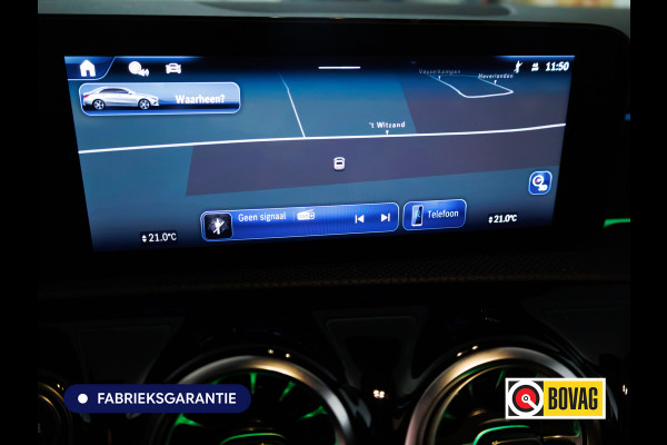 Mercedes-Benz A-Klasse 250 e Star Edition AMG Line Night Facelift | Adap. Cruise | Stoelverw. | Sfeerverlichting | Navigatie | App. connect | Camera, Dodehoek waarschuwing, All season banden