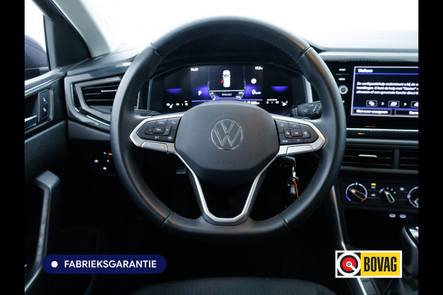 Volkswagen Polo 1.0 TSI Business Edition Automaat | Camera | Cruise | PDC V+A | Airco | App-connect Privacy glas, Grootlicht assistent, Digitaal dashboard, 15 inch LMV