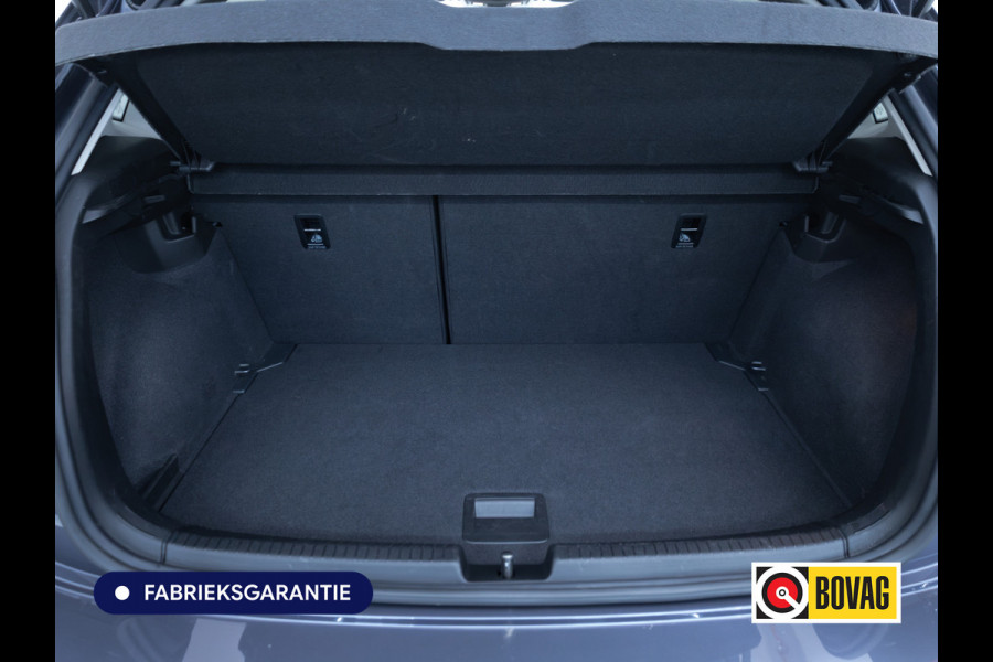 Volkswagen Polo 1.0 TSI Business Edition Automaat | Camera | Cruise | PDC V+A | Airco | App-connect Privacy glas, Grootlicht assistent, Digitaal dashboard, 15 inch LMV
