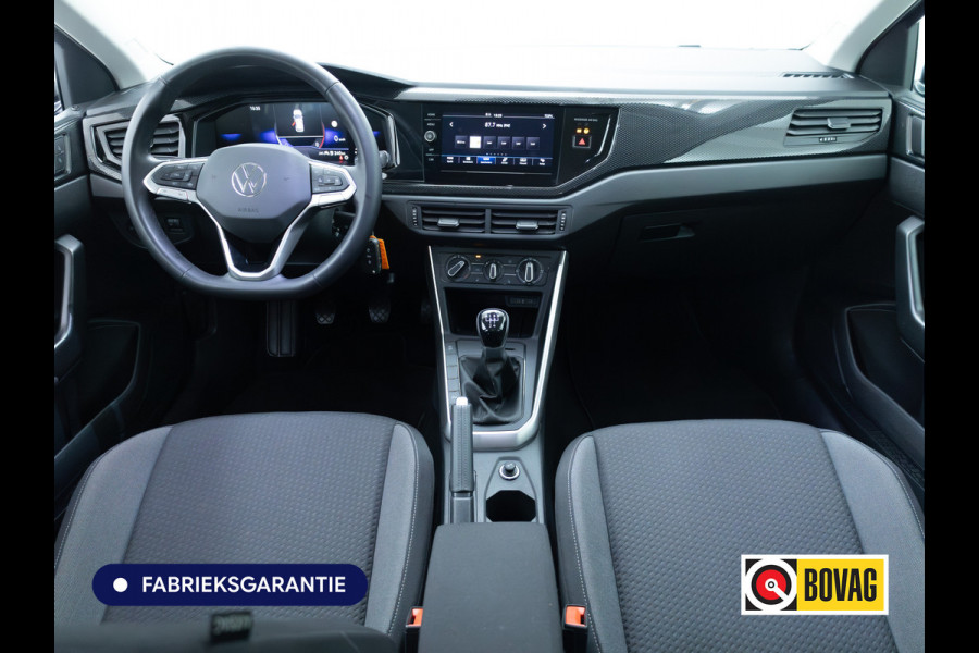 Volkswagen Taigo 1.0 TSI Business Comfort Edition | Stoelverwarming | PDC V+A | Airco | Led | DAB | Apple Carplay, Android auto, All season banden