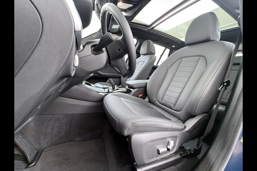 BMW iX3 Panoramadak SOH 99% Leder Adap.Cruise Camera Apple Carplay Android Auto 3-Zone Ecc Executive 80kWh Elek.Achterklep Adaptief onderstel Stoelverwarming Pdc Lmv Led Elek.Stoelen Isofix Bluetooth