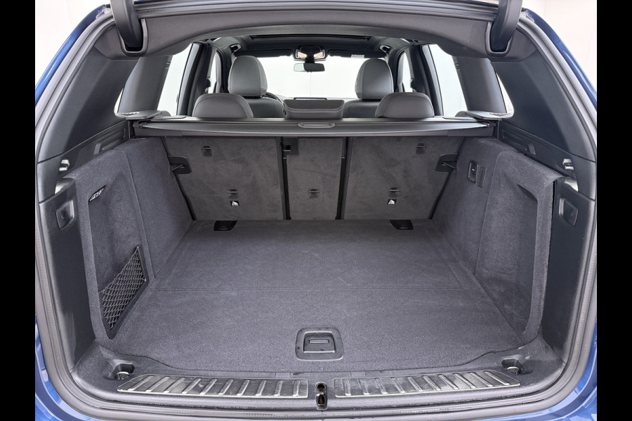 BMW iX3 Panoramadak SOH 99% Leder Adap.Cruise Camera Apple Carplay Android Auto 3-Zone Ecc Executive 80kWh Elek.Achterklep Adaptief onderstel Stoelverwarming Pdc Lmv Led Elek.Stoelen Isofix Bluetooth