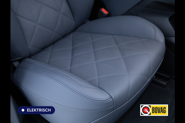 BMW iX xDrive45 101 kWh M-Sport | Pano | Elec. Trekhaak | Luchtvering | Verlichte gril | Stoelverw. en koeling, | Achterbankverw. | Softclose, Meesturende achteras, Harman Kardon, 36 maanden Fabrieksgarantie NL-Auto, Service Inclusive