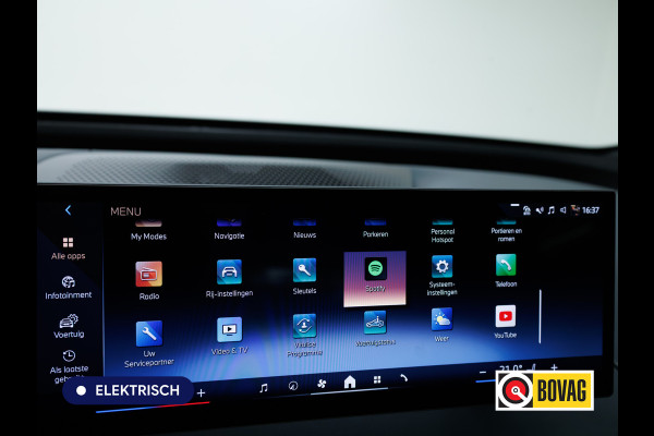 BMW iX xDrive45 101 kWh M-Sport | Pano | Elec. Trekhaak | Luchtvering | Verlichte gril | Stoelverw. en koeling, | Achterbankverw. | Softclose, Meesturende achteras, Harman Kardon, 36 maanden Fabrieksgarantie NL-Auto, Service Inclusive