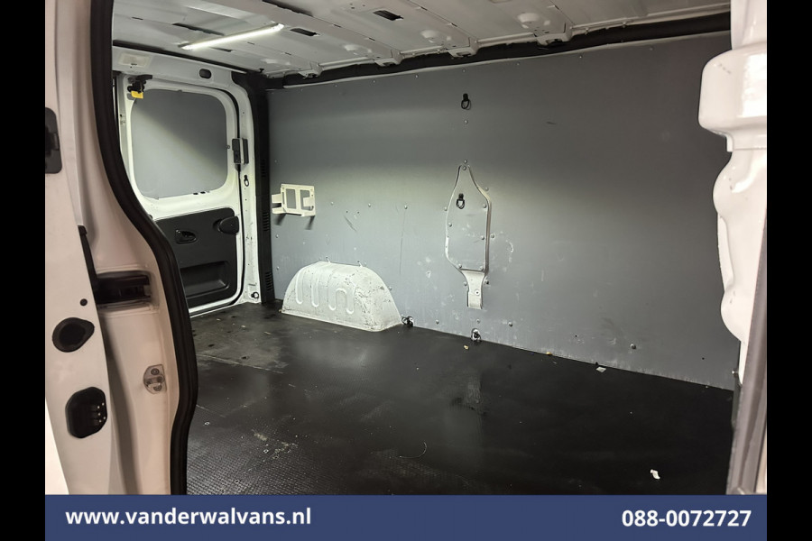 Renault Trafic 2.0 dCi 120pk L2H1 Euro6 Airco | Imperiaal | Navigatie | LED | Cruisecontrol Trekhaak, Parkeersensoren