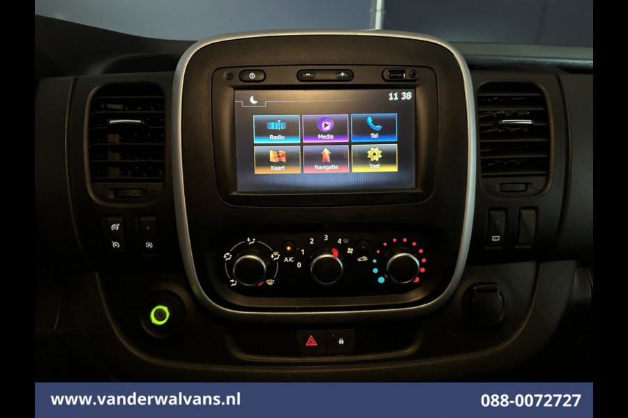 Renault Trafic 2.0 dCi 120pk L2H1 Euro6 Airco | Imperiaal | Navigatie | LED | Cruisecontrol Trekhaak, Parkeersensoren