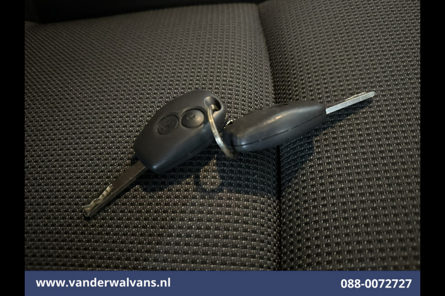 Renault Trafic 2.0 dCi 120pk L2H1 Euro6 Airco | Imperiaal | Navigatie | LED | Cruisecontrol Trekhaak, Parkeersensoren