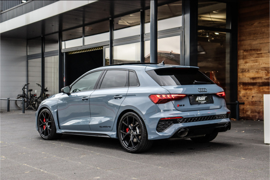 Audi RS3 Sportback 2.5 Quattro **Ceramic/Pano/Massage/B&O/Carbon**