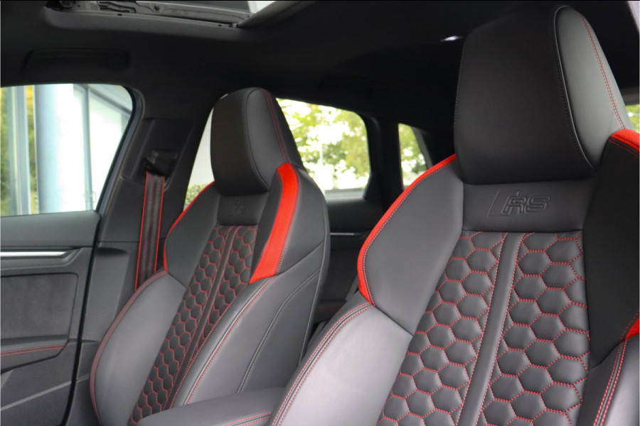 Audi RS3 Sportback 2.5 Quattro **Ceramic/Pano/Massage/B&O/Carbon**
