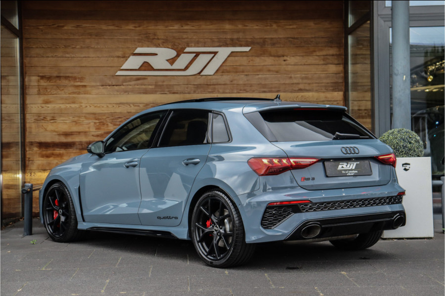 Audi RS3 Sportback 2.5 Quattro **Ceramic/Pano/Massage/B&O/Carbon**