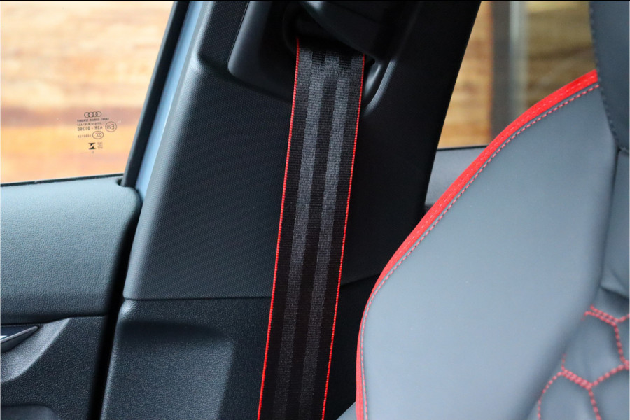 Audi RS3 Sportback 2.5 Quattro **Ceramic/Pano/Massage/B&O/Carbon**