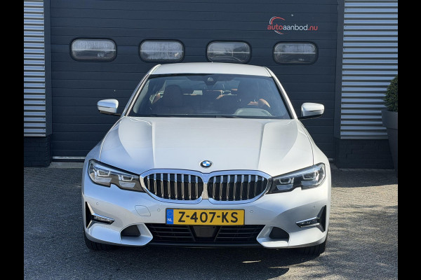 BMW 3-serie 330e High Executive | Camera | Navigatie | Memory Stoelen | Lederen Bekleding | Stoelverwarming |