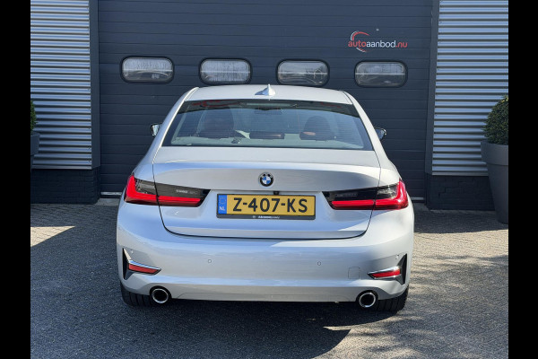 BMW 3-serie 330e High Executive | Camera | Navigatie | Memory Stoelen | Lederen Bekleding | Stoelverwarming |