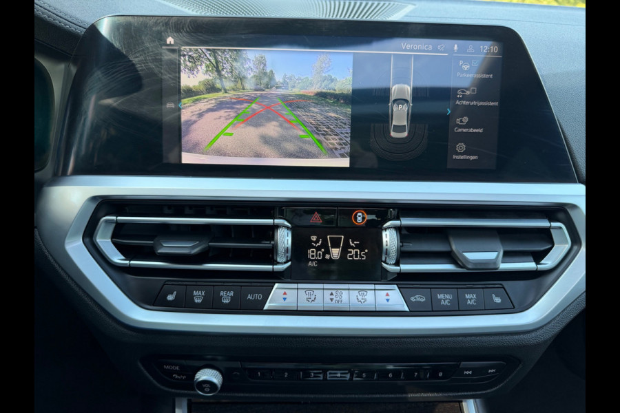 BMW 3-serie 330e Automaat High Executive, schuifdak, lederen sportinterieur, headup display, stoelverwarming