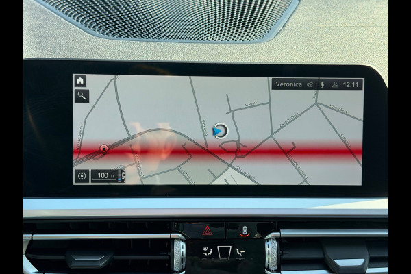 BMW 3-serie 330e Automaat High Executive, schuifdak, lederen sportinterieur, headup display, stoelverwarming