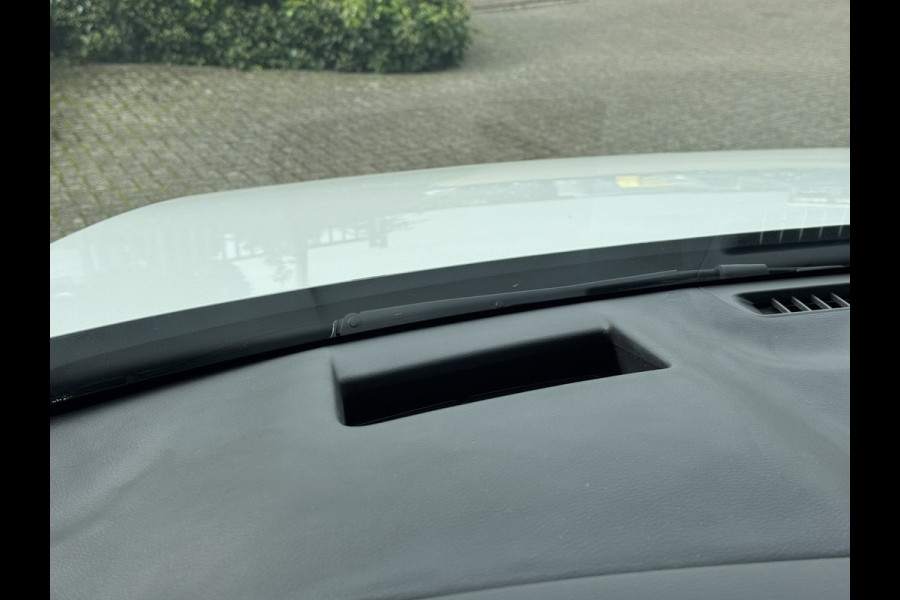 Mazda MX-30 E-SkyActiv 145 Advantage 36 kWh | Navi, Camera, ACC, Memory, Stoelverw., Carplay/Android | 4 Seizoensbanden | Dealeroh
