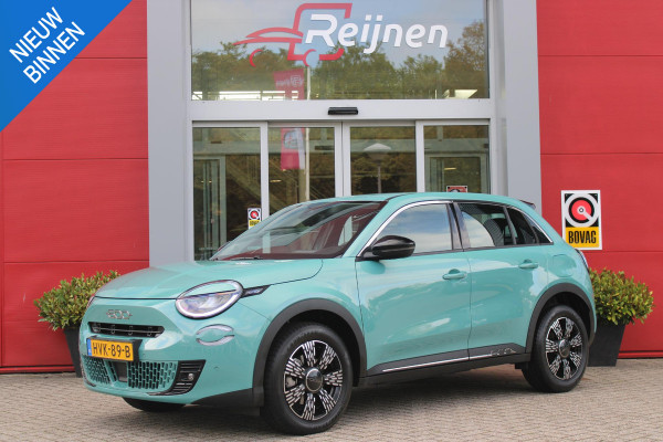 Fiat 600 1.2 110PK Hybrid AUTOMAAT POP | WINTER PACK: VERWAMBARE VOORSTOELEN/VERWARMBARE VOORRUIT | PACK COMFORT: ACHTERUITRIJCAMERA MET DYNAMISCHE HULPLIJNEN/AUDIOSYSTEEM MET 6 SPEAKERS/DRAADLOOS LADEN/KEYLESS ENTRY/NAVIGATIE/PARKEERSENSOREN VOOR EN ACHTER/VERKEERSBORDINFORMATIE | PACK STYLE: 17" LICHTMETALEN VELGEN/HOOGGLANS ZWARTE SPIEGELKAPPEN/VERCHROME OMLIJSTING/LED RICHTINGAANWIJZERS/LED MISTLAMPEN/DASHBOARD IN CARROSSERIEKLEUR | DRAADLOZE APPLE CARPLAY/ANDROID AUTO |