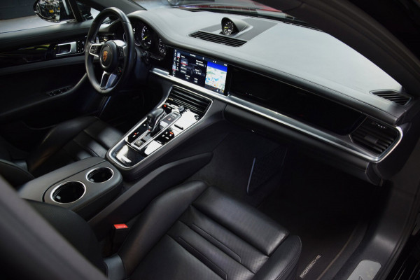 Porsche Panamera Sport Turismo 2.9 4 E-Hybrid 10 Years Edition|Navi|Leder|Soft-Close|Sport-Chrono
