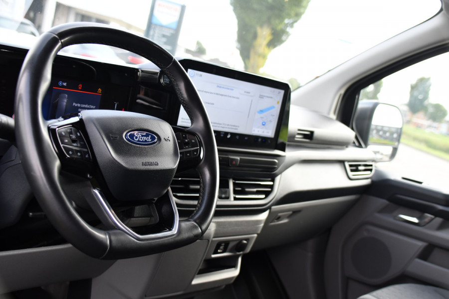Ford Transit Custom 320 2.0 TDCI L2H1 PB Edition Limited Adaptieve Cruise, Camera, Carplay, LED, 170pk, Automaat, Stoelverwarming, Trekhaak, Virtual, Multimedia, Uniek!
