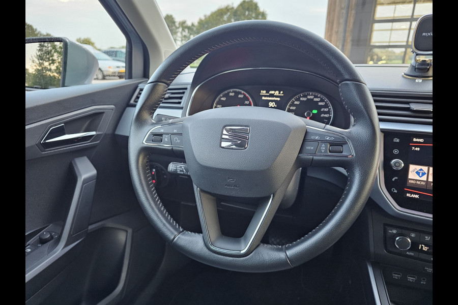 Seat Arona 1.0 TSI Style Business Intense | Automaat | LED | Camera | ACC | Full Link | Park Assist | Twotone | Climatronic | Navi |