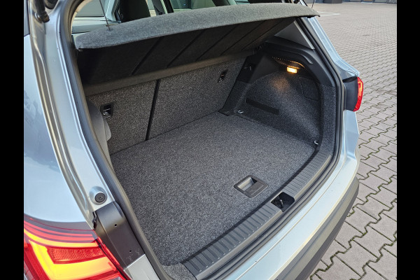 Seat Arona 1.0 TSI Style Business Intense | Automaat | LED | Camera | ACC | Full Link | Park Assist | Twotone | Climatronic | Navi |